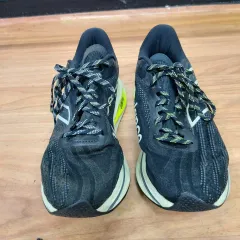 ニューバランス フューエルセル S C トレーナー V2 メンズ 265 5H30