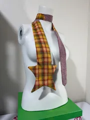 古着　リメイク　星　ネクタイ　ピンク　黄色　チェック柄　y2k  平成