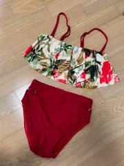 フリル レッド 水着