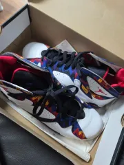 NIKE(ナイキ) エアジョーダン 7 レトロ SE マルチカラー 白