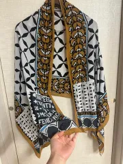 FENDI（フェンディ) シルク ロングスカーフ