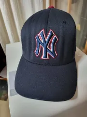 NEW YORK YANKEES ベースボールキャップ 帽子*MLB ベースボールキャップ