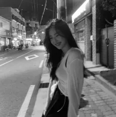 イ・ソヨン DRYROSE ノースリーブ