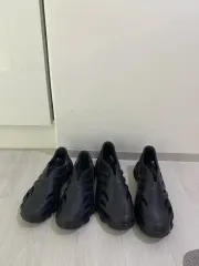 アディダス SUPERNOVA