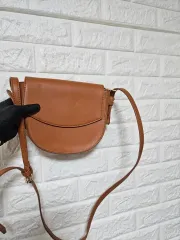 ほぼ新品) ローン サドルバッグ クロスバッグ バッグ