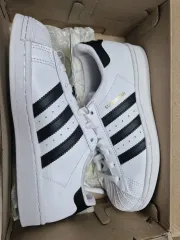 adidas(アディダス) スーパースター 白黒 スニーカー 新品