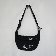 PLAYNOMORE レタリング ブラック スリングバック ヒップバッグ クロスバッグ 0822