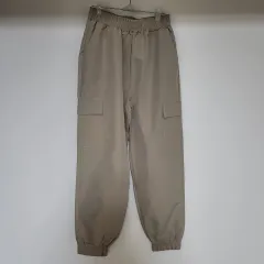 ベージュ アノラック ジョガー パンツ