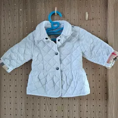 BURBERRY(バーバリー ) ベビー キルティング ジャケット アイボリー 12m