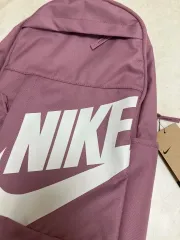 ナイキ エレメンタル バックパック 未使用 (タグ 제거 x)