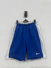 （ 33 ー 34 ) ナイキ ドライフィット スウッシュ ハーフパンツ