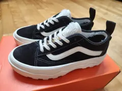 VANS オールドスクール ブラック ファー裏地 スニーカー 230 新品