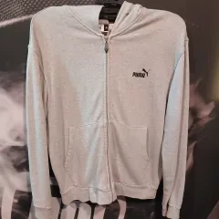 PUMA(プーマ) グレー フード付き ジップアップパーカー