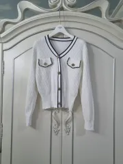 ニットカーディガン