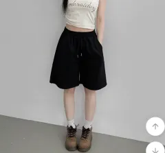 黒バミューダ 新品