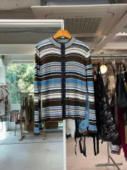 ヒロコ コシノ ストライプ ジップアップ ニット