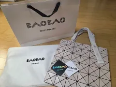BAO BAO ISSEY MIYAKE(バオバオイッセイミヤケ) トートバッグ ピンクベージュ