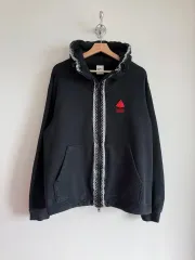 ナイキ ( NIKE ） フード付き ジップアップパーカー