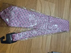 シルク ネクタイ ピンクカラー 蝶々 パターン