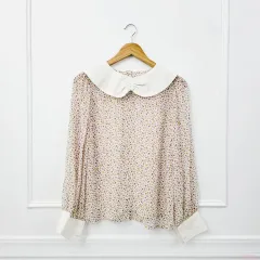 ---5,000円--(Free! サイズ66) レトロスタイル 小花 シフォン ブラウス335