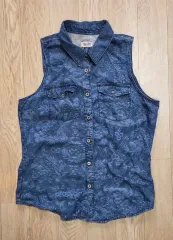 未使用 トミーヒルフィガー レディース デニム ノースリーブTシャツ Mサイズ (メジャー写真参考)