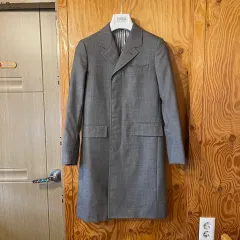 トム・ブラウン グレー コート 出品