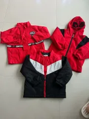 男の子 季節の変わり目 ジャケット ウィンドブレーカー