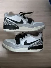 8 (1か月前まで) NIKE(ナイキ) ジョーダン レガシー 312 グレー 270