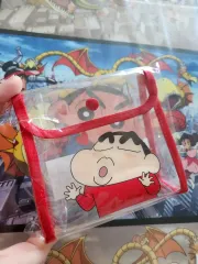 クレヨンしんちゃんクリアポーチ(レッド)