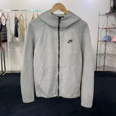 XL Nike(ナイキ） テックフィット フード付き ジップアップパーカー