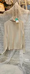 アイボリー 톤 タートルネック セーター