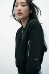 ザラ ブルゾン^^