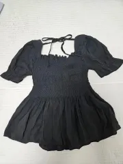 新品 華奢フィット いくつものスタイル演出可能 ブラウス