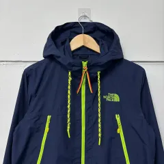 THE NORTH FACE(ザ・ノース・フェイス) ネイビー フーディー パーカー ウィンドブレーカー