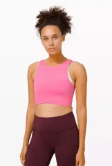 lululemon(ルルレモン) ピンク 最終 マイル クロップド タンクトップ xs