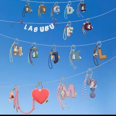 （1個あたりの価格は同じ）Labubu（ラブブ） アルファベット イニシャル キーホルダー
