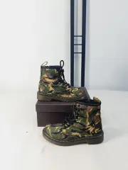 ドクター・マーテンス キッズ ウォーカー デラニー ブーツ カモフラージュ 185 190