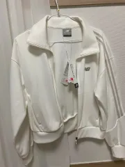 New Balance(ニューバランス) W エッセンシャル トラックジャケット+ セットパンツ くそったれ