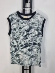 ウー・ヨンミ ノースリーブ ノースリーブカットソー 驚異