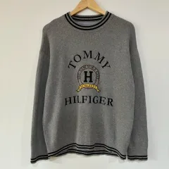 1188 Tommy Hilfiger(トミーヒルフィガー) ニット セーター