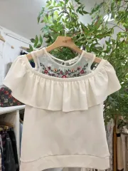 フラワー刺繍 オフショルダー ブラウス アイボリー