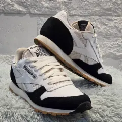 4x ー 24 :リーボック ( Reebok ） クラシック レトロ スニーカー ( 22 5cm