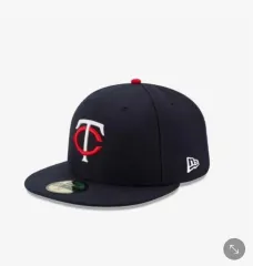 ほぼ新品 NEW ERA サイズキャップ 帽子