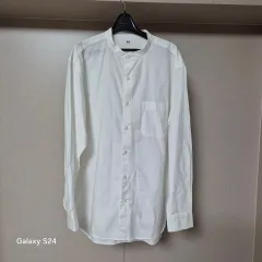 L ) ユニクロ メンズ ヘンリーネック 白 シャツ