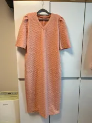 高級感 ショルダー ポン アプリコットカラー ワンピース