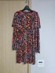 ZARA(ザラ) フラワー プリーツ ワンピース