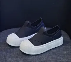 レディーススニーカー 黒