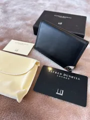 dunhill ダンヒル  ■種類 ポケット付き 6連キーケース  ■カラー black ブラック　黒色系  ■柄デザイン 無地　ロゴ  ■素材 レザー  ■サイズ寸法 H10 W6.5 D2■付属品 箱 保存袋 カード類×2メンズ（men’s）紳士、男性用