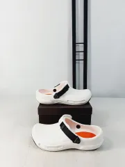 crocs(クロックス) サンダル ビストロ プロ ライト klogg(クロッグ) 白 m6 w8