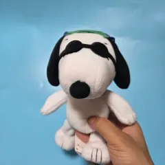 キャラクターぬいぐるみフィギュア ヴィンテージトイ 懐かしい漫画グッズ ピーナッツ SNOOPY 帽子